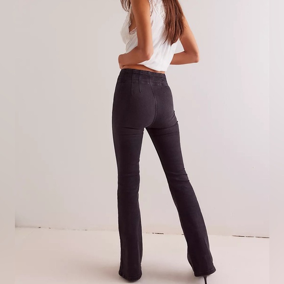 Free People We The Free Jayde Flare Jeans High-Waisted Black Size 31 - Picture 9 of 13